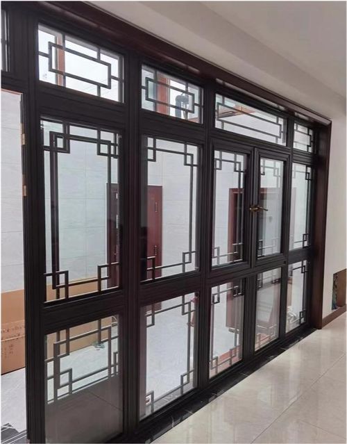 如何選擇滿意且優質的中式鋁合金門窗